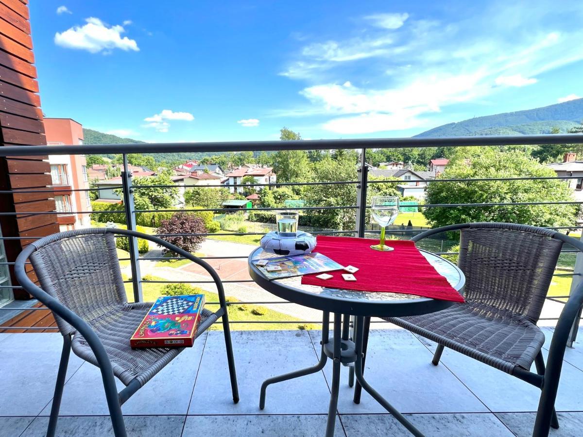 Apartament Park อุสทรอน ภายนอก รูปภาพ
